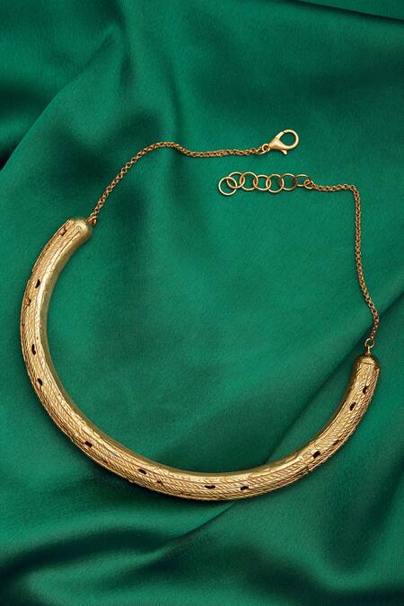 Flower Child By Shaheen Abbas Gold Plated Textured Choker Online at Aza Fashions Flower Child By Shaheen Abbas_Gold Plated Textured Choker_Online_at_Aza_Fashions