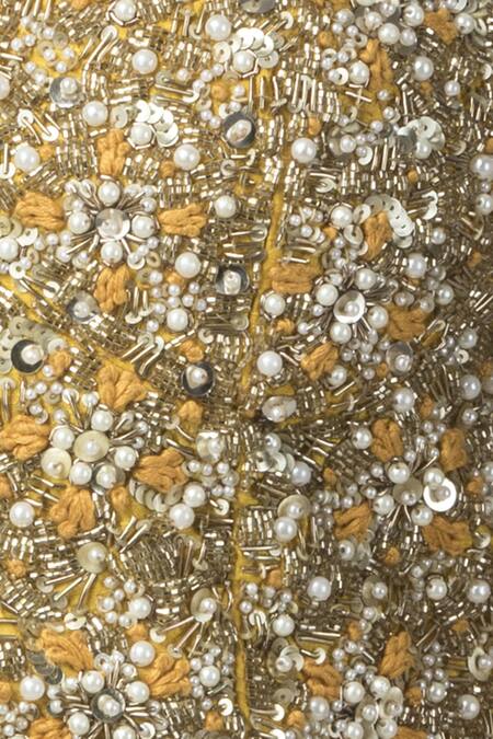 Buy_Priyanka Jain_White Printed And Embroidered Bridal Lehenga Set _Online_at_Aza_Fashions