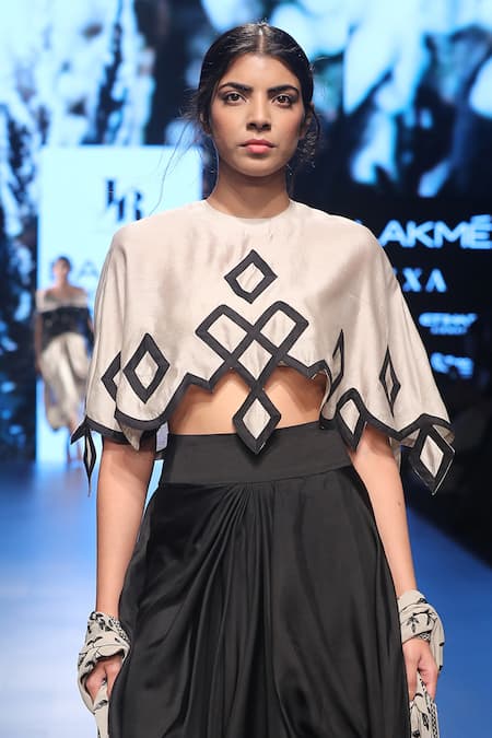 Jayanti Reddy Beige Embroidered Cape And Skirt Set Online at Aza Fashions Jayanti Reddy_Beige Embroidered Cape And Skirt Set _Online_at_Aza_Fashions