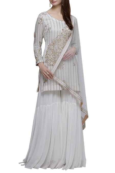 Mahima Batra Embroidered kurta sharara set 