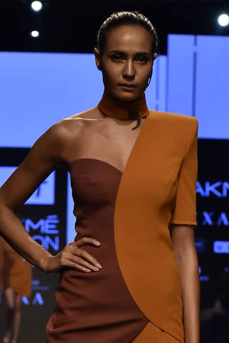 Shop Nikhil Thampi Gold Polo One Sleeve Top With Pants at Aza Fashions Shop_Nikhil Thampi_Gold Polo One Sleeve Top With Pants _at_Aza_Fashions