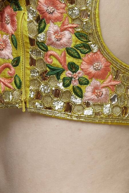 Neha Khullar_Yellow Raw Silk Square Neckline Embroidered Lehenga Set  _at_Aza_Fashions