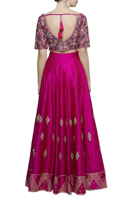 Shop Neha Khullar Pink Raw Silk, Organza Leaf Neck Embroidered Lehenga Set at Aza Fashions Shop_Neha Khullar_Pink Raw Silk, Organza Leaf Neck Embroidered Lehenga Set _at_Aza_Fashions