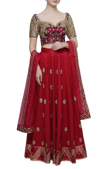 Neha Khullar Embroidered Lehenga Set  