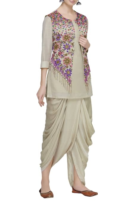 Sonam Luthria Linen Kurta Set with Jacket 