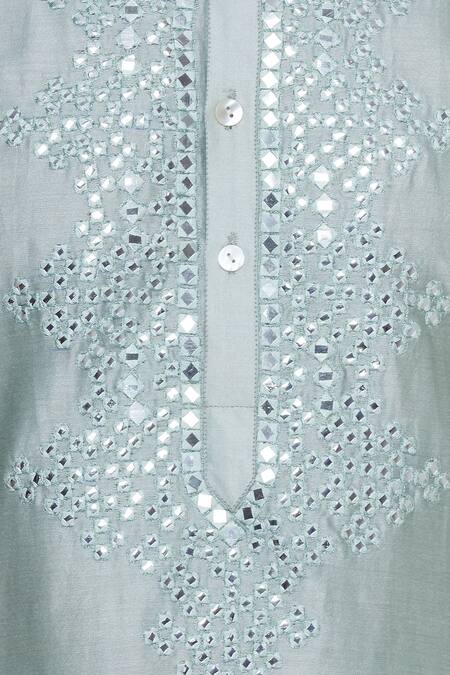 Pranay Baidya Green Chanderi Cotton Silk Thread And Mirror Embroidered Kurta at Aza Fashions Pranay Baidya_Green Chanderi Cotton Silk Thread And Mirror Embroidered Kurta _at_Aza_Fashions