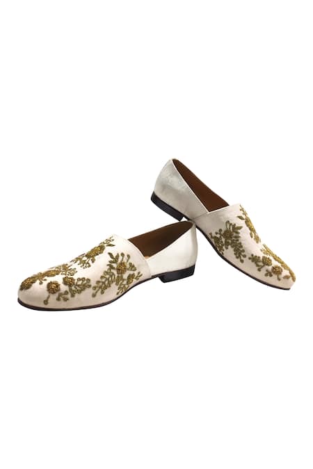 Artimen Floral Embroidered Loafers 