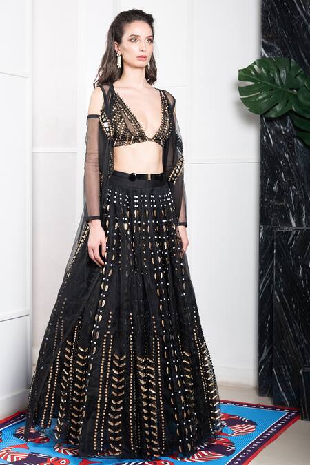 Buy_Shivan & Narresh_Black Embroidered Plunge Neckline Blouse_Online_at_Aza_Fashions