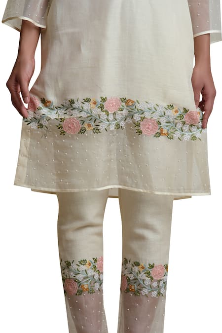 Buy Sue Mue Off White Cotton, Organza, Linen Split Neck Embroidered Kurta Set Online at Aza Fashions Buy_Sue Mue_Off White Cotton, Organza, Linen Split Neck Embroidered Kurta Set _Online_at_Aza_Fashions