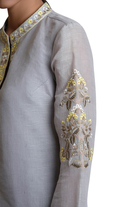 Sue Mue Yellow Cotton, Linen Notch Collar Embroidered Kurta Dhoti Pant Set Online at Aza Fashions Sue Mue_Yellow Cotton, Linen Notch Collar Embroidered Kurta Dhoti Pant Set _Online_at_Aza_Fashions