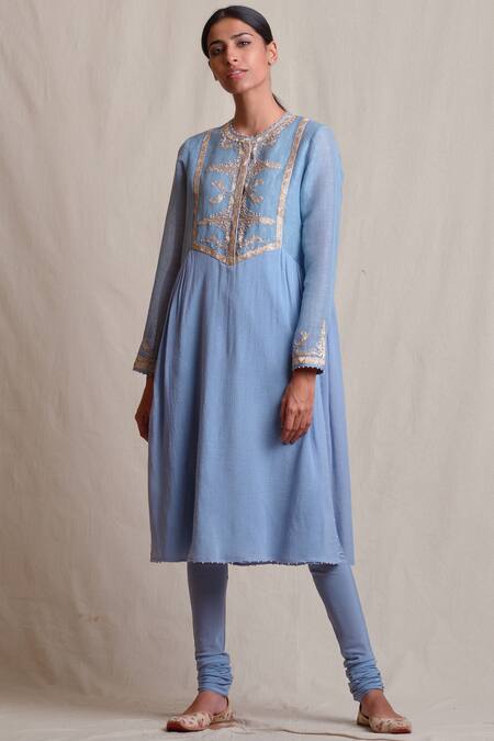 Buy_Sue Mue_Blue Linen, Jute, Lycra Crepe Round Embroidered Kurta Set _Online_at_Aza_Fashions