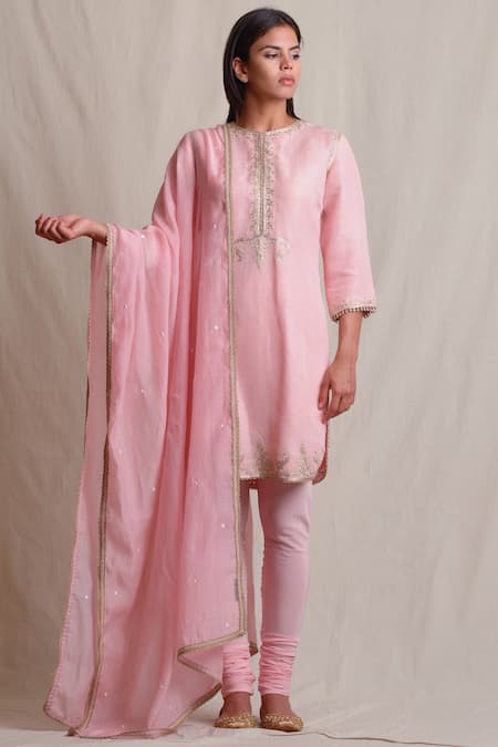 Buy_Sue Mue_Pink Cotton, Linen, Lycra Crepe Round Embroidered Kurta Set _Online_at_Aza_Fashions