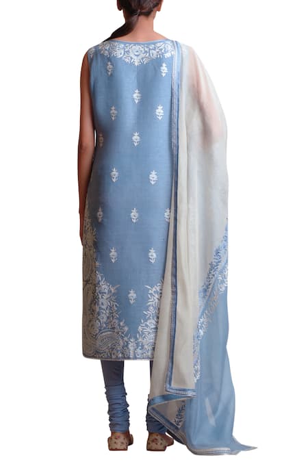 Shop Sue Mue Blue Cotton, Linen Round Embroidered Kurta Set at Aza Fashions Shop_Sue Mue_Blue Cotton, Linen Round Embroidered Kurta Set _at_Aza_Fashions