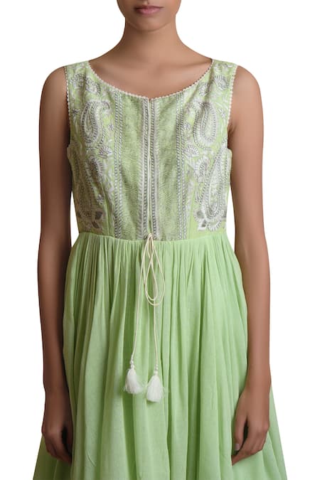 Sue Mue_Green Linen, Jute Round Embroidered Kurta Set _Online_at_Aza_Fashions