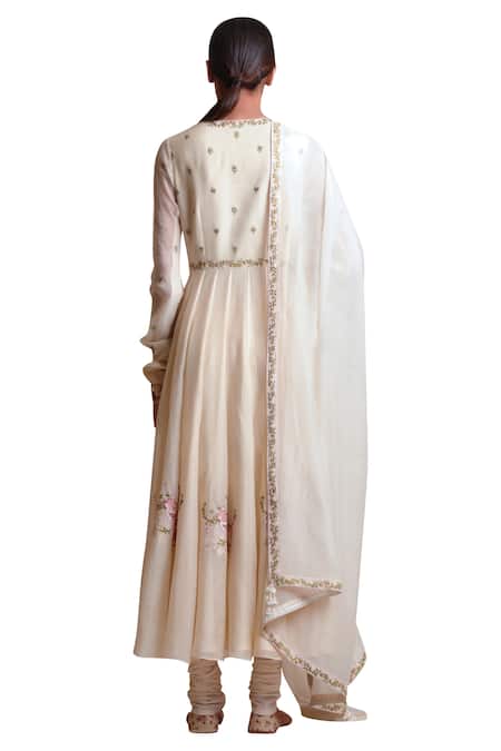 Shop Sue Mue Off White Handloom Cotton Keyhole Neck Embroidered Anarkali Set at Aza Fashions Shop_Sue Mue_Off White Handloom Cotton Keyhole Neck Embroidered Anarkali Set _at_Aza_Fashions
