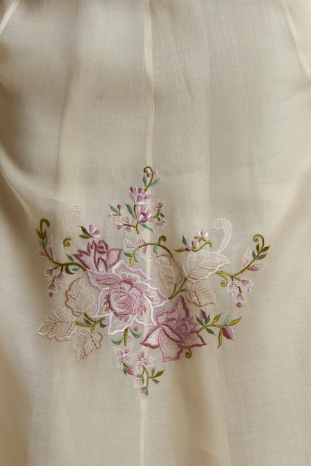 Shop Sue Mue Off White Handloom Cotton Keyhole Neck Embroidered Anarkali Set Online at Aza Fashions Shop_Sue Mue_Off White Handloom Cotton Keyhole Neck Embroidered Anarkali Set _Online_at_Aza_Fashions