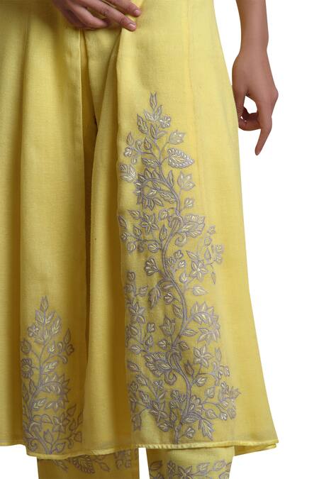 Sue Mue Yellow Jute V Neck Embroidered Anarkali Set Online at Aza Fashions Sue Mue_Yellow Jute V Neck Embroidered Anarkali Set _Online_at_Aza_Fashions