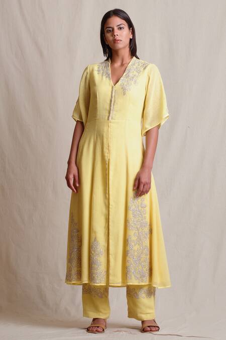 Buy Sue Mue Yellow Jute V Neck Embroidered Anarkali Set Online at Aza Fashions Buy_Sue Mue_Yellow Jute V Neck Embroidered Anarkali Set _Online_at_Aza_Fashions