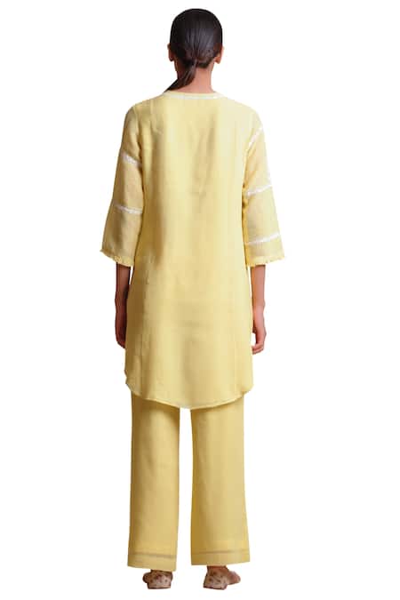 Shop Sue Mue Yellow Handloom Cotton, Jute Round Embroidered Kurta Set at Aza Fashions Shop_Sue Mue_Yellow Handloom Cotton, Jute Round Embroidered Kurta Set _at_Aza_Fashions