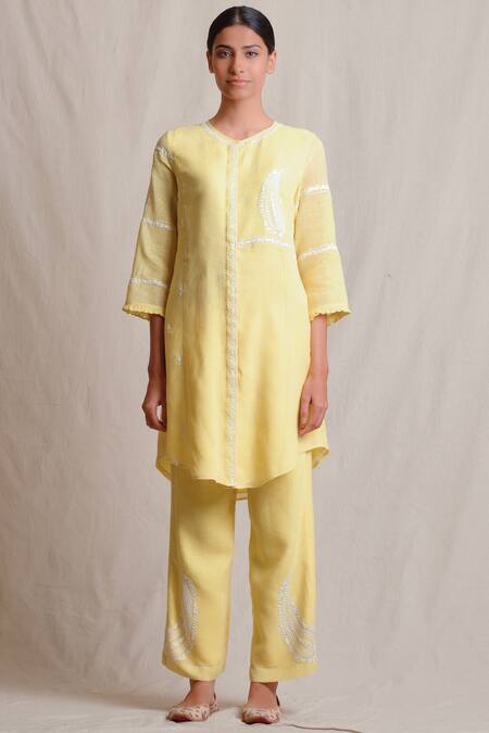 Buy Sue Mue Yellow Handloom Cotton, Jute Round Embroidered Kurta Set Online at Aza Fashions Buy_Sue Mue_Yellow Handloom Cotton, Jute Round Embroidered Kurta Set _Online_at_Aza_Fashions