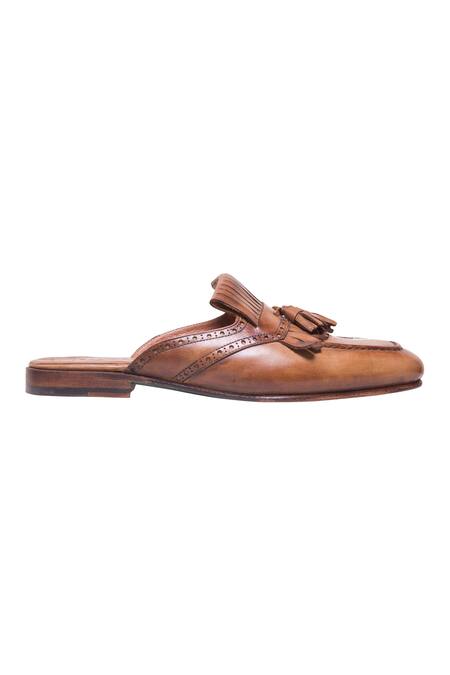 Buy Toramally - Men Brown European Vegetable Tanned Leather Sole Broque Mule Shoes Online at Aza Fashions Buy_Toramally - Men_Brown European Vegetable Tanned Leather Sole Broque Mule Shoes_Online_at_Aza_Fashions