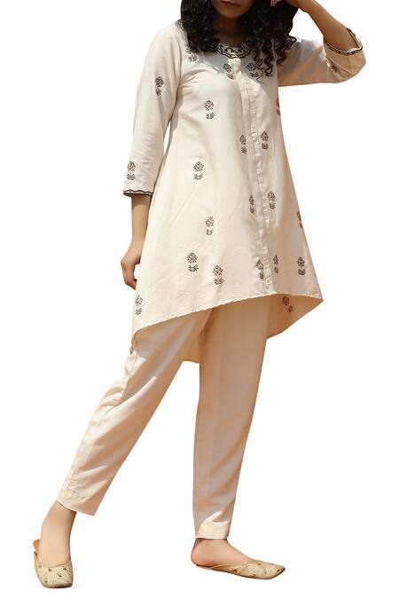 Buy_Bohame_White Cotton Silk Round Printed Kurta Set_Online_at_Aza_Fashions