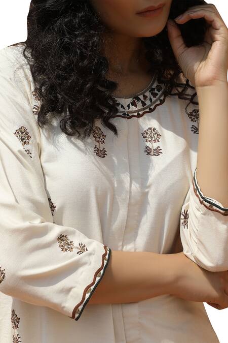 Shop_Bohame_White Cotton Silk Round Printed Kurta Set_Online_at_Aza_Fashions