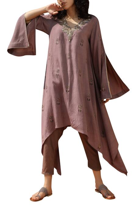 Bohame_Purple Cotton Silk V Neck Embroidered Kurta Set_Online_at_Aza_Fashions