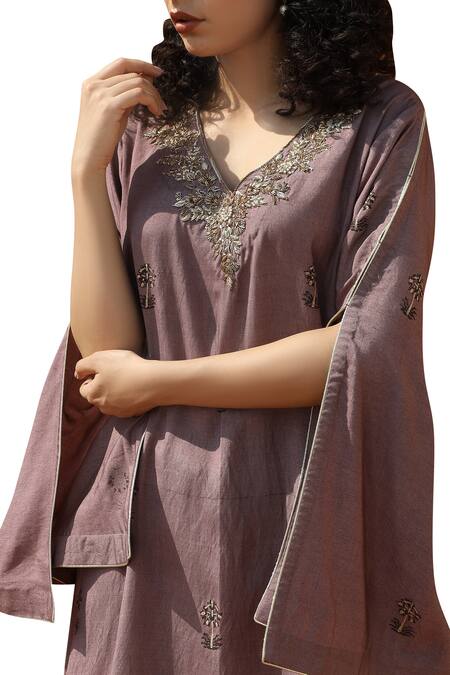 Shop_Bohame_Purple Cotton Silk V Neck Embroidered Kurta Set_Online_at_Aza_Fashions