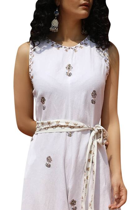Shop Bohame White Cotton Round Printed Jumpsuit With Belt Online at Aza Fashions Shop_Bohame_White Cotton Round Printed Jumpsuit With Belt _Online_at_Aza_Fashions