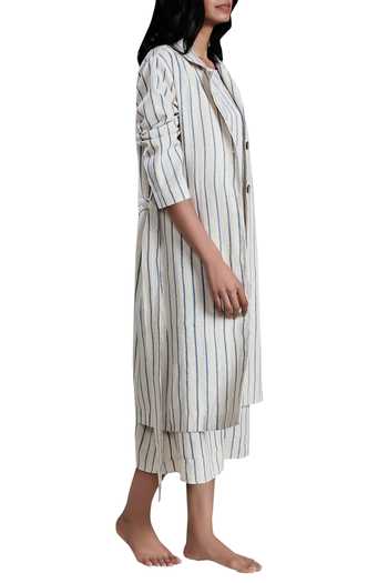 MATI_Off White Handloom Cotton Jacket_Online_at_Aza_Fashions