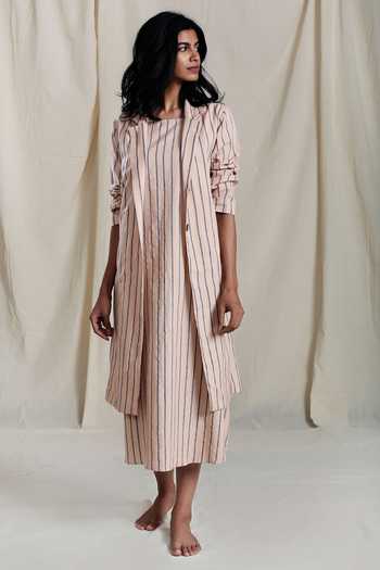 Buy MATI Peach Handloom Cotton Jacket Online at Aza Fashions Buy_MATI_Peach Handloom Cotton Jacket_Online_at_Aza_Fashions