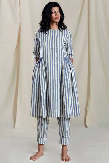 Buy_MATI_Off White Handloom Cotton Pants_Online_at_Aza_Fashions