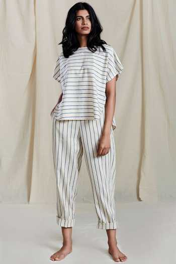 Buy_MATI_Off White Handloom Cotton Top_Online_at_Aza_Fashions