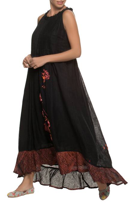 Buy Kaveri Black Floral Embroidered Dress Online at Aza Fashions Buy_Kaveri_Black Floral Embroidered Dress_Online_at_Aza_Fashions