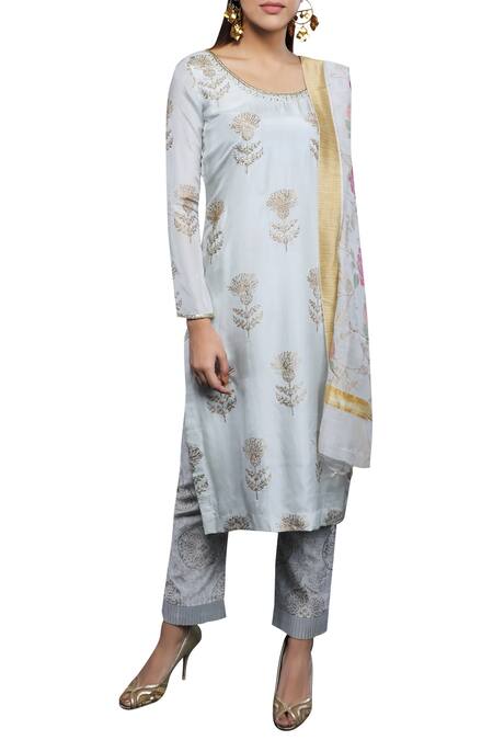 Buy_Show Shaa_Blue Organza, Chanderi, Satin Kurta Set With Maheshwari Dupatta_Online_at_Aza_Fashions
