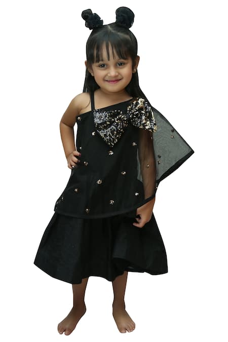 Kirti Agarwal - Pret N Couture One Shoulder Sequined Bow Dress 