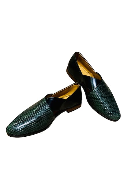 Artimen Black Leather Woven Peshawari Shoes
