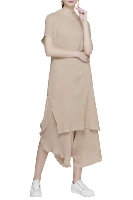 Urvashi Kaur High Low Tunic 