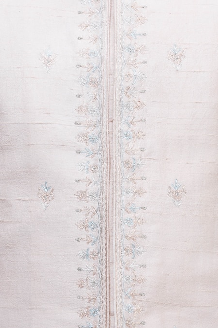 Vanshik_Peach Raw Silk Embroidery Bundi Kurta Set _at_Aza_Fashions