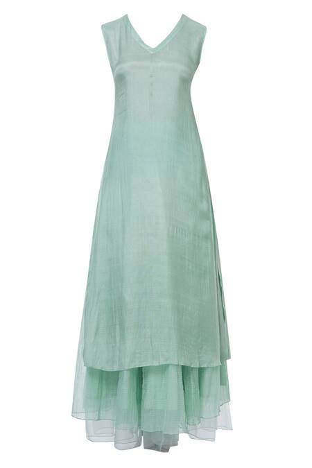Shop Neeta Bhargava Green Silk, Cotton, Organza Inner V Neckline, Kurta Embroidered Set Online at Aza Fashions Shop_Neeta Bhargava_Green Silk, Cotton, Organza Inner V Neckline, Kurta Embroidered Set _Online_at_Aza_Fashions