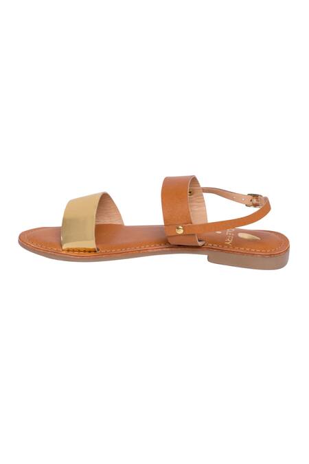 GINGER Women Colourblocked Ankle-Strap Flats | Lifestyle Stores | Yelhanka  | Bengaluru