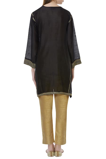 Shop_Latha Puttanna_Black Chanderi Split Embroidered Kurta _at_Aza_Fashions