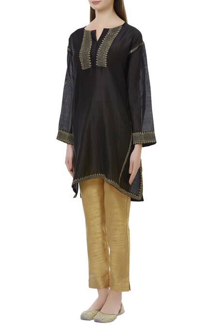 Buy_Latha Puttanna_Black Chanderi Split Embroidered Kurta _Online_at_Aza_Fashions