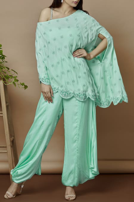 Aariyana Couture Embroidered Cape Pant Set 