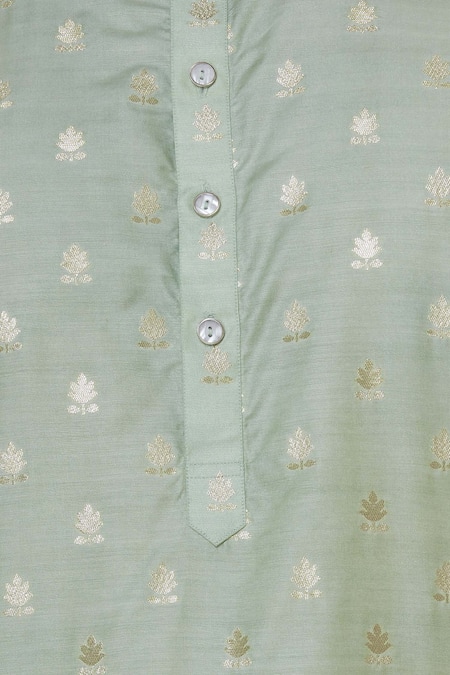 Chatenya Mittal_Green Silk Leaf Motif Woven Kurta Set_at_Aza_Fashions
