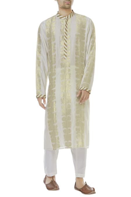 Rar Studio White Chanderi Handloom Kurta Set  