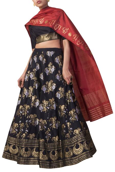 Ekaya x Masaba Black Silk Handwoven Lehenga Set