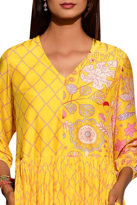 Buy Swati Vijaivargie Yellow Cotton Silk V Neck High Low Tunic Online at Aza Fashions Buy_Swati Vijaivargie_Yellow Cotton Silk V Neck High Low Tunic_Online_at_Aza_Fashions