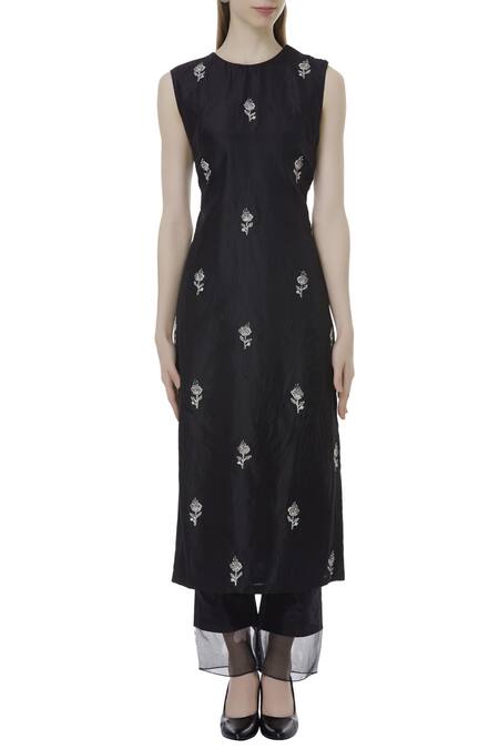 Shop_Sva By Sonam & Paras Modi_Black Silk Printed Cape,kurta And Pant Set_Online_at_Aza_Fashions